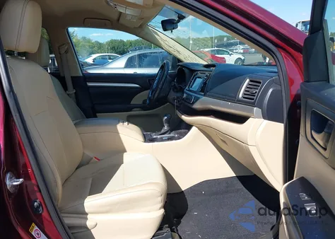 2014 Toyota Highlander Le Plus V6 z USA, uszkodzony, nr VIN 5TDBKRFH4ES024360